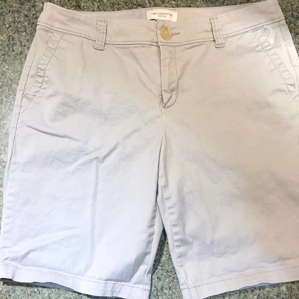 Liz Claiborne classic size 10 petite shorts 10P grey khaki casual